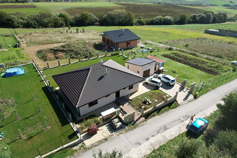 Na predaj novostavba rozmerného, 4 izbového rodinného domu s - 5