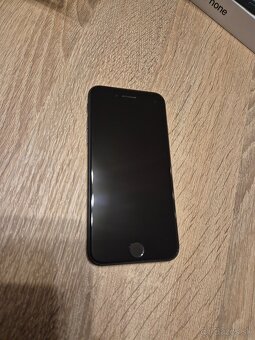 Apple iphone SE 2020 64gb - 5