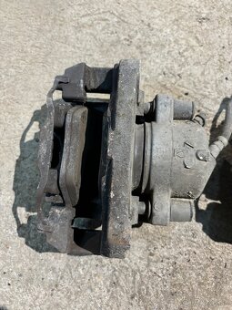 Predné strmene bmw e61 525D - 5