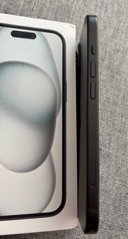 iPhone 15 Black 128 GB - 5