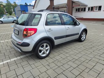 Suzuki SX4 - 5