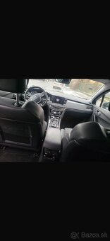 Peugeot 5008 - 5