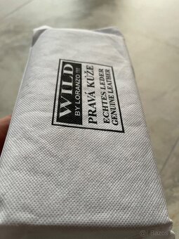 Dámska kožená peňaženka s ornamentom. - 5