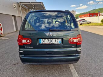 Predám Volkswagen Sharan 1.9 TDI 85 KW..7-miest,bez korozie - 5