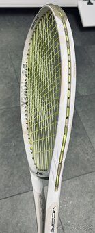 Predám tenisovú raketu Yonex VCORE 100 (Sand Beige) - 5