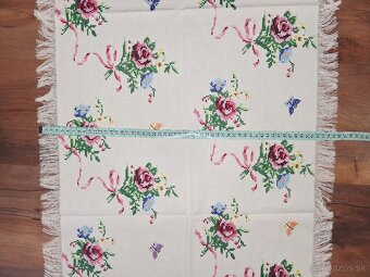 Ručne vyšívané obrusy -retro - 5