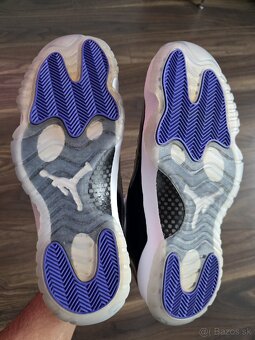 AIR JORDAN 11 RETRO - 5