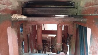 Hobľovačka s prieťahom - 5