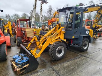 Kľbobvý nakladač PAUS RL552 - 5