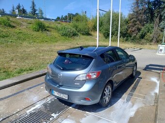 Mazda 3 Takumi - 5