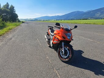 Suzuki gsx650f - 5