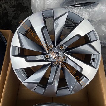 NOVÁ HALTI 19" ŠKODA ALU ANTRACIT KODIAQ 2 - 5