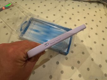 Lacno predám kvalitný, ešte nerozbalený obal na iPhone 13PRO - 5