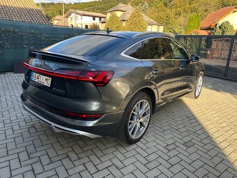 Audi E-tron 55 quattro S line - 5