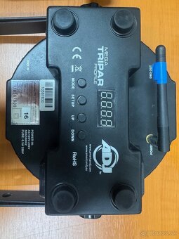 Predám ADJ Mega Tripar Profile - 5