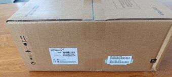 NOVY, NEROZBALENY Projektor EPSON 3LCD, tek.kryštály, FullHD - 5