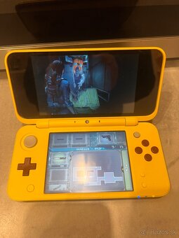 Nintendo New 2DS XL Pikachu edition - 5