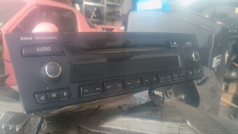 BMW E90 rádio - 5