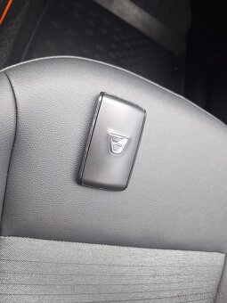 Predám Dacia Duster Extreme 1,5dCi 4x4 2022 - 5