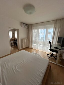 Na predaj 2 izb. byt v centre Bratislavy s klimatizáciou - 5
