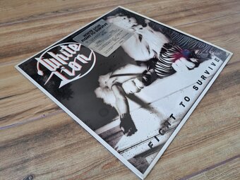 Lp WHITE LION- Fight to Survive /USA - 5