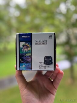 Olympus M.Zuiko Micro 4/3 - 5
