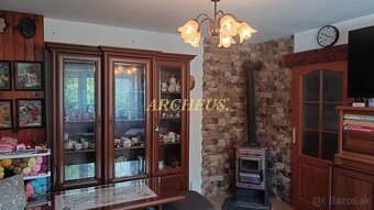 NA PREDAJ 3-IZBOVÝ RODINNÝ DOM, POZEMOK 294 M2, PIEŠŤANY - 5