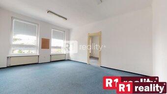 Administratívne, skladovacie priestory / Horná Streda pri Pi - 5