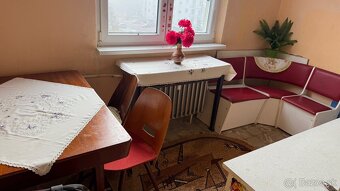 Kuchynská linka + nabytok - 5