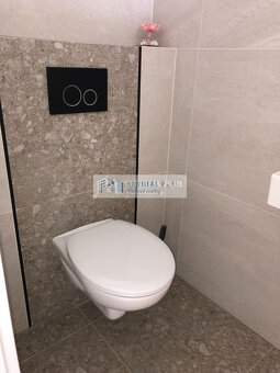 Predám nadštandardnú  4 izbovú NOVOSTVBU rodinného domu  Nit - 5