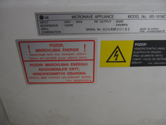 Mikrovlnka LG 800W - 5