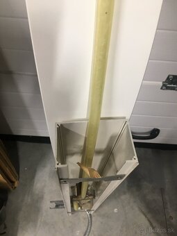 Sprchovy kut so sprchou - 5