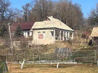 Rodinný dom pri V. Krtíši, pozemok 351 m2 - Malé Straciny - 5
