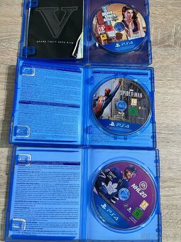PS4 PRO 1TB - 5