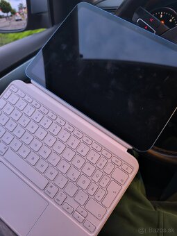 Ipad 10 gen. - 5