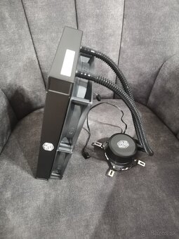 CPU vodné chladenie 240mm - 5