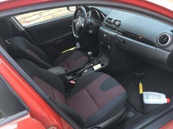 Mazda 3... 1.6 diesel r.v2005 - 5