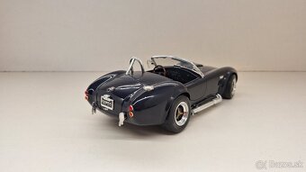 1:18 SHELBY COBRA 427 S/C - 5