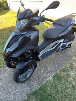 2017 Piaggio MP3 300 LT - stačí Vp skupiny B - 5
