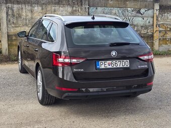 Škoda Superb 2.0TDI Style 110kW DSG - 5