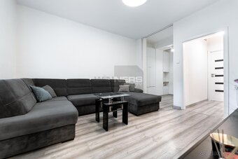 Zrekonštruovaný 3i tehlový byt s balkónom - Podhradová - 5