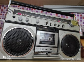 TOSHIBA BOOMBOX GHETTOBLASTER - 5