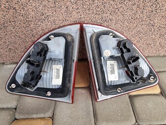 ford galaxy 2002 zadné svetlá - 5