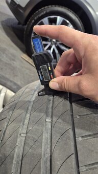 235/50 R18 Kleber Dynaxer SUV - 5