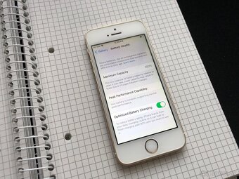 iPhone SE 2016 32GB - 5