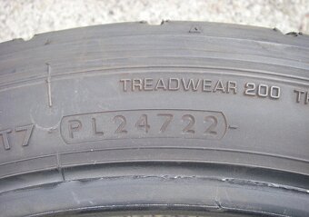 YOKOHAMA Advan A052 225/40R18 - 5