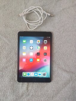 Apple iPad mini 3 64GB, Wi-Fi + Cellular - 5