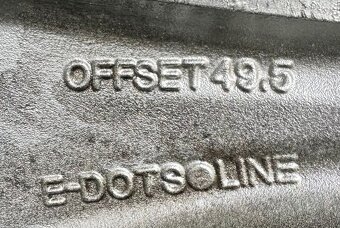 ALU disky 5x114,3 originál KIA R18 s TPMS - 5