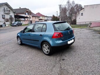 Volkswagen golf 5 1,4 55kw benzín - 5