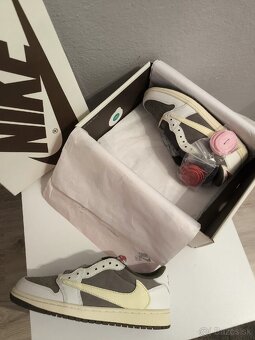 Jordan 1 Low x Travis Scott Reverse Mocha ⚪🤎 - 5